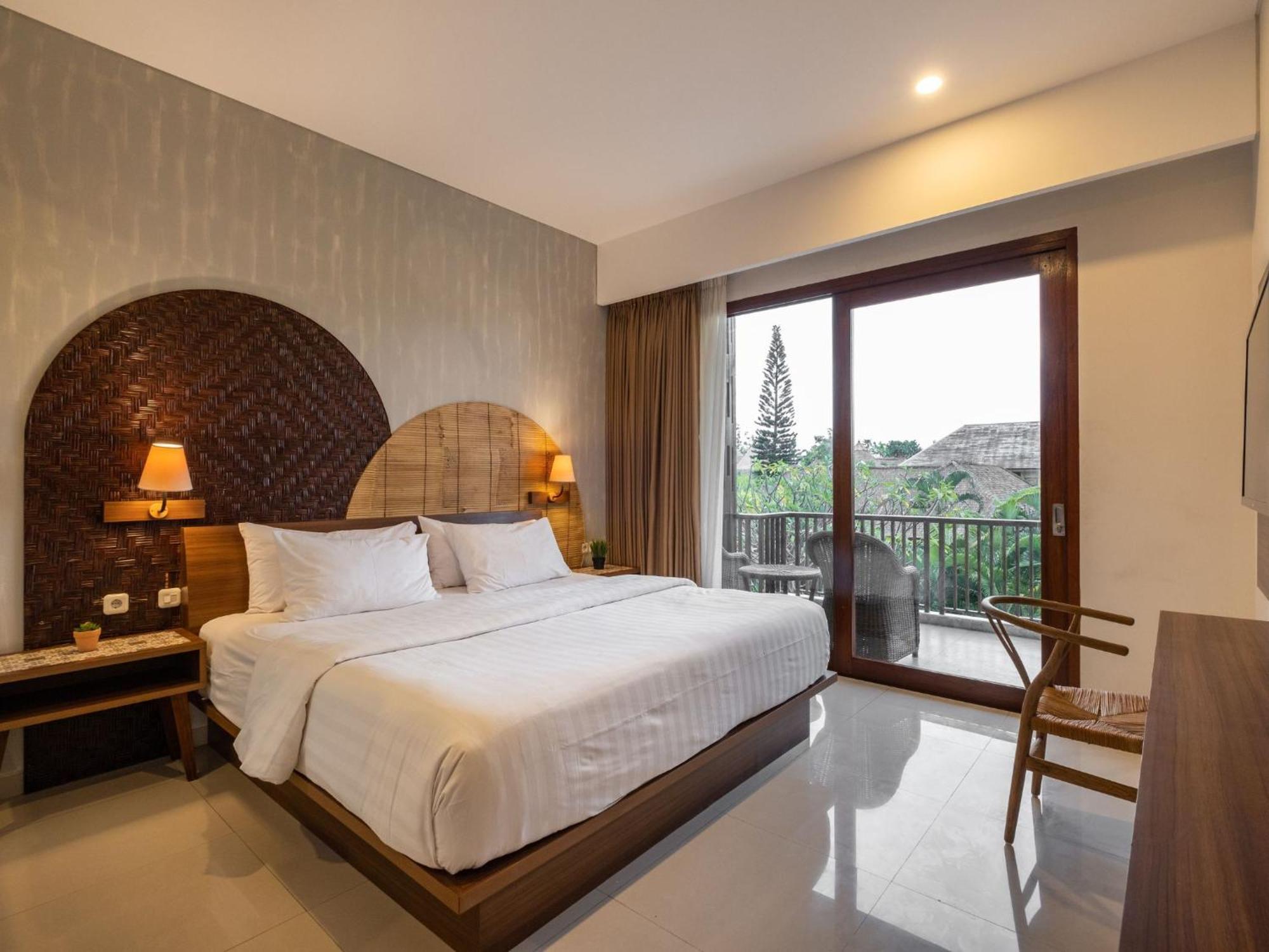 Cove Tevana Hotel 4*