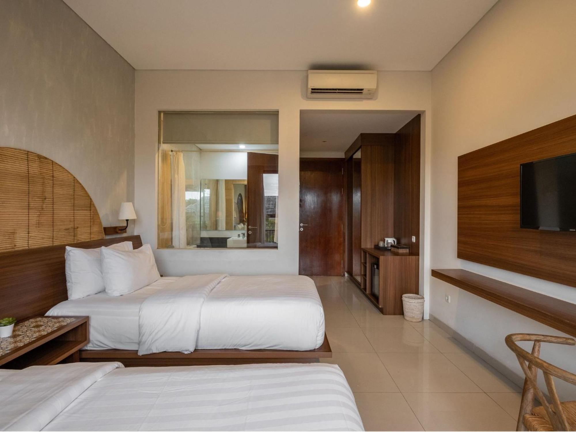 Hotel Cove Tevana