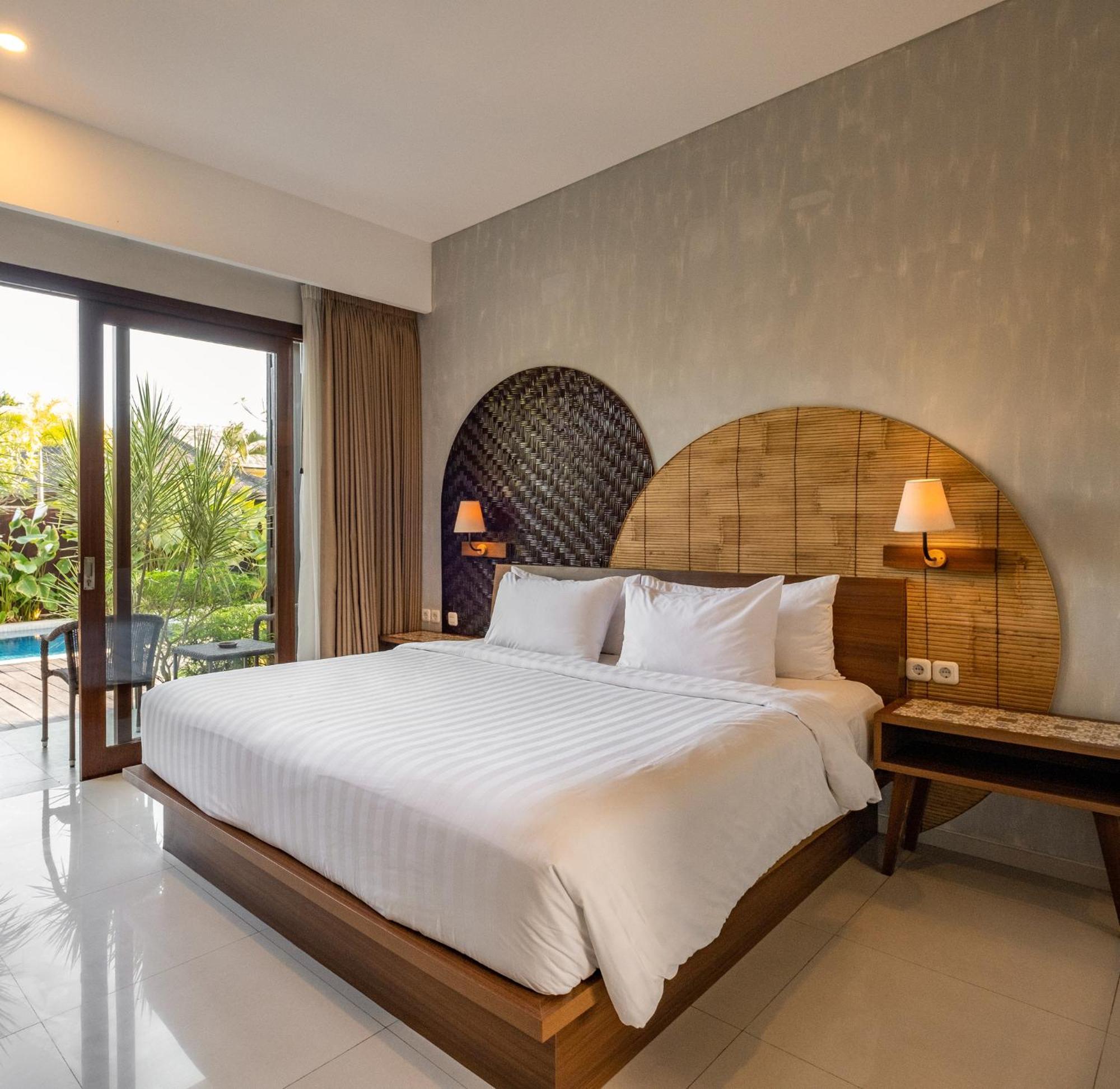 Cove Tevana 4*